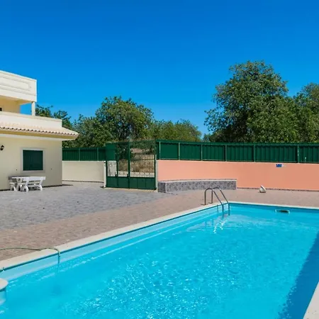 Akivillas Pearl Villa