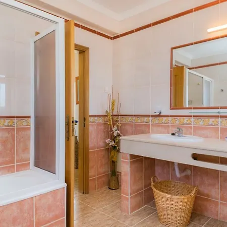 Vila Akivillas Pearl *