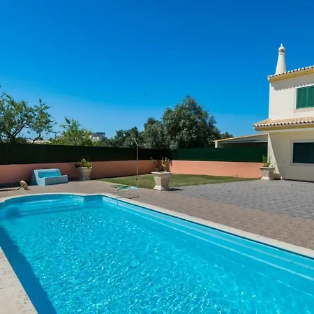 Akivillas Pearl Vila *